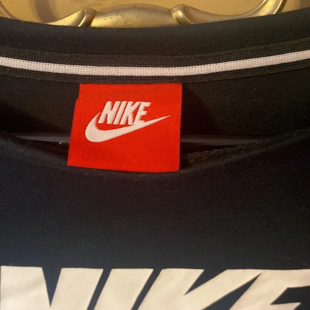 Nike Long Sleeve Top